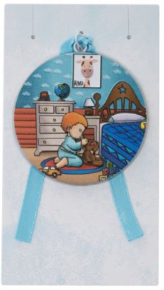 PRAYING BOY CRIB MEDAL